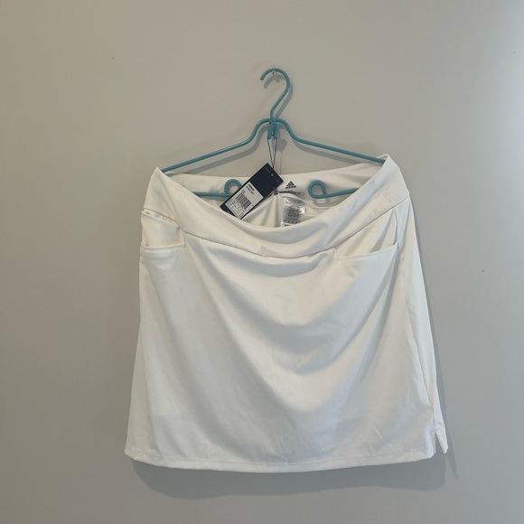 Adidas Ladies Skort NWT - Picture 1 of 2